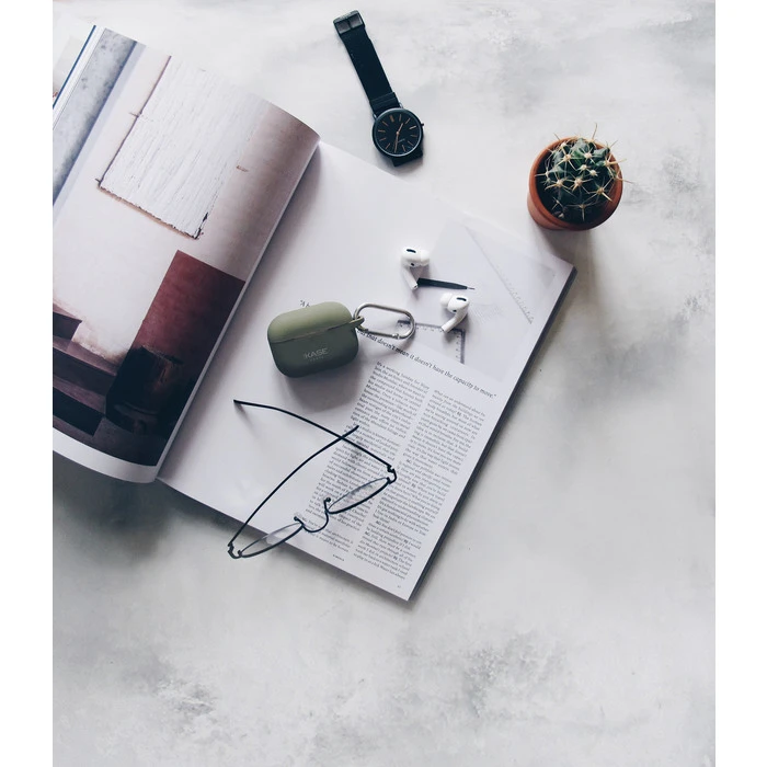 Coque Apple AirPods Pro En Gel De Silicone Doux, Vert Olive 7 Coque Apple AirPods Pro En Gel De Silicone Doux, Vert Olive – Image 5