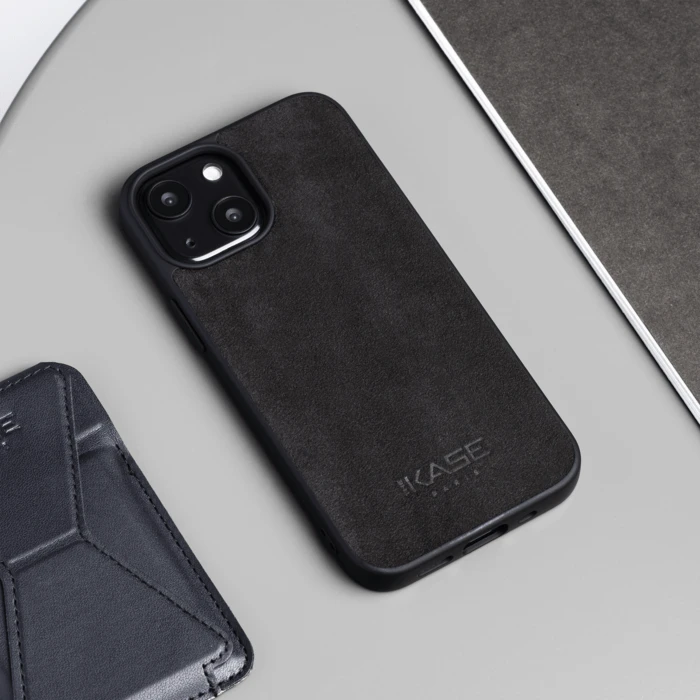 Coque En Suède Alcantara Pour Apple IPhone 13 Mini, Noir Minuit 7 Coque En Suède Alcantara Pour Apple IPhone 13 Mini, Noir Minuit – Image 5